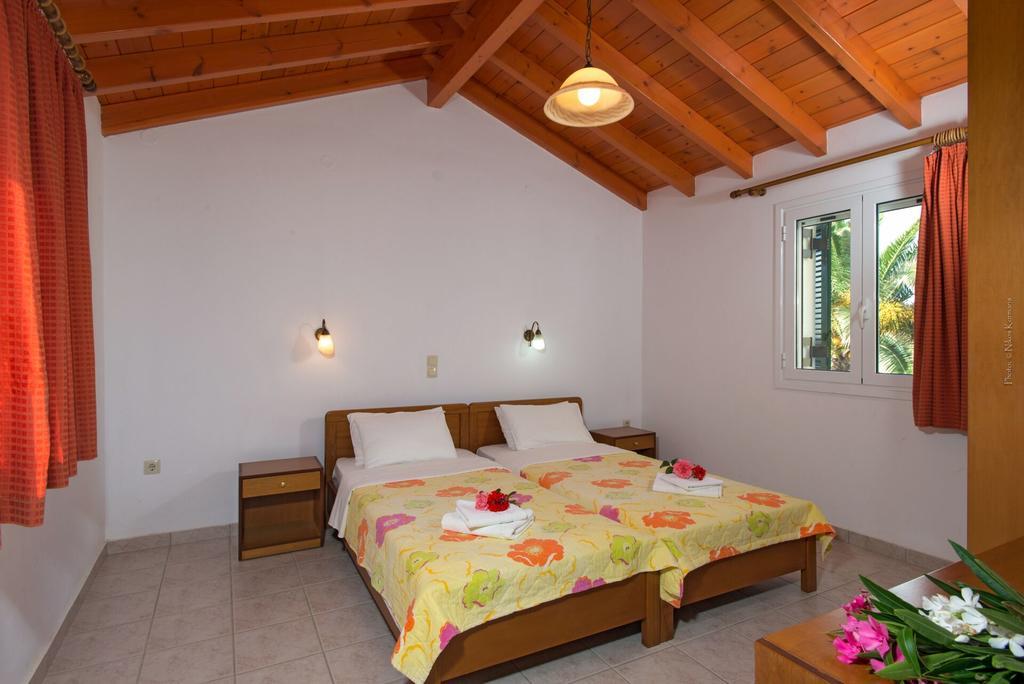 Residence Vista Del Mare Acharavi  Buitenkant foto