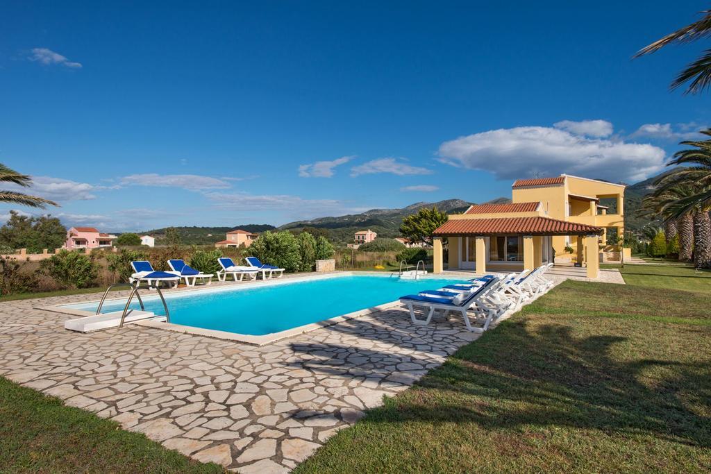 Residence Vista Del Mare Acharavi  Buitenkant foto